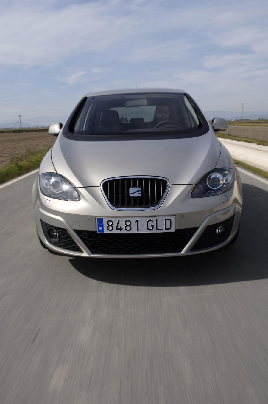  Seat Altea 2009 года  (фото 35 из 78)